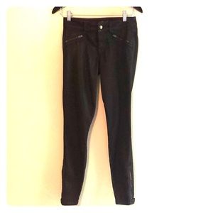 Skinny pants
